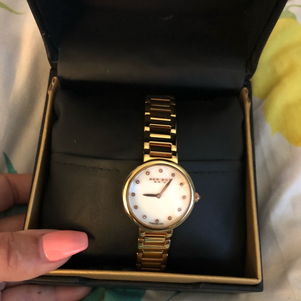 Akribos XXIV Rose Gold Watch
